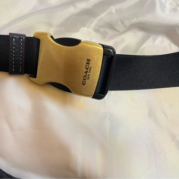 Coach Warren Belt Bag - Picture 12 of 16